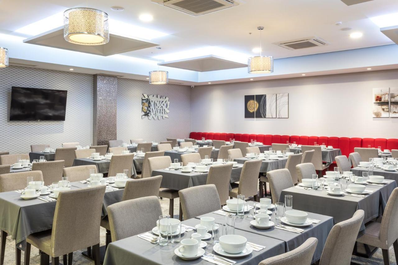 Empire Hotel 3*